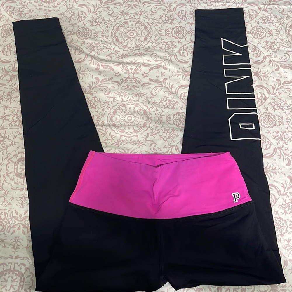 Pink active leggings